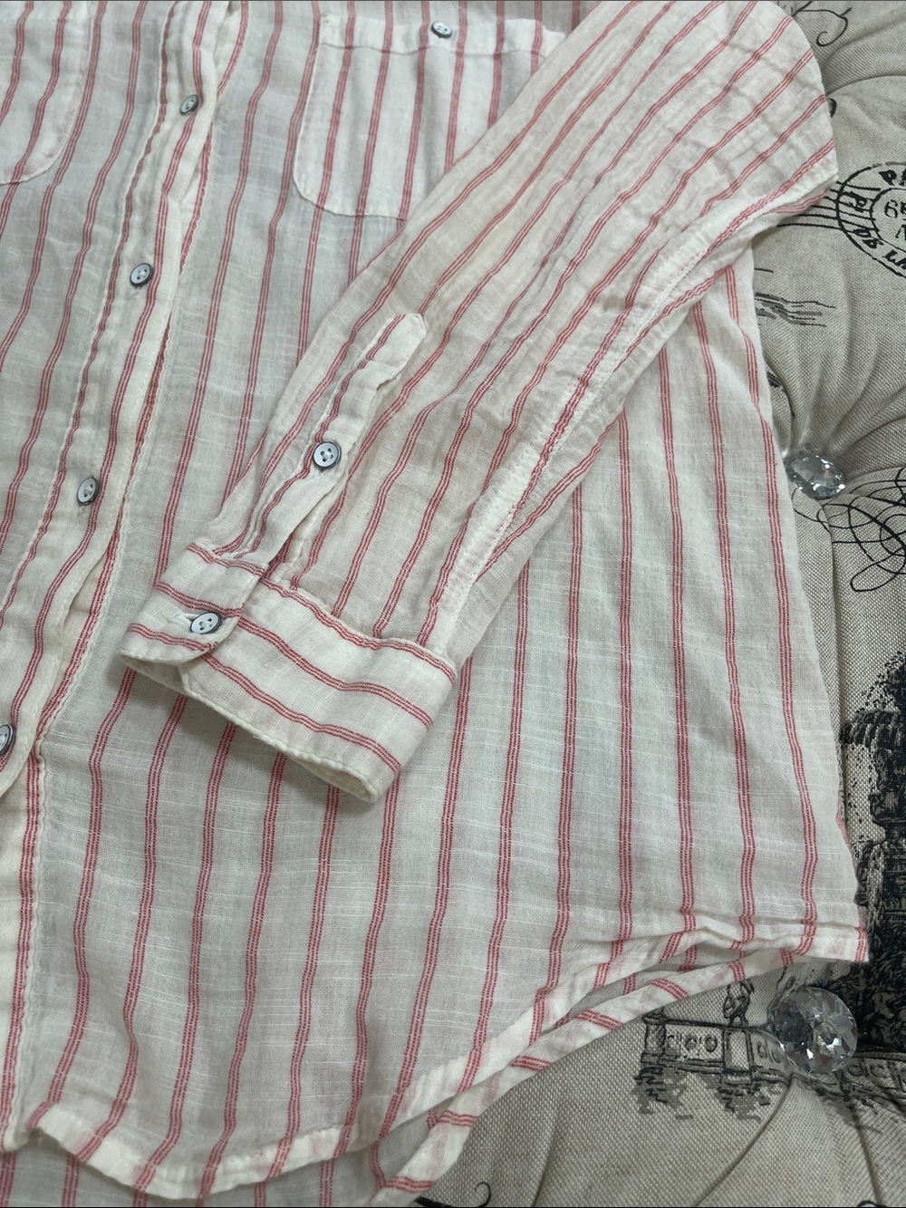 🇨🇦 Mango Semi-Transparent Button-Down Shirt - Picture 3 of 11